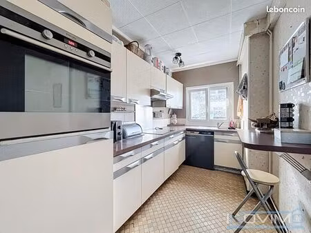 maison 5 pièces 81 m²