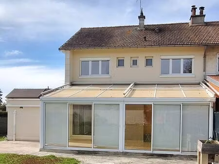 maison 6 pièces 90 m²