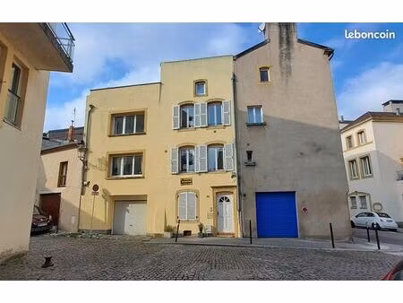 rare à metz maison de ville de 160 m² avec terrasse sur le toit et garage à 2 pas de la pl