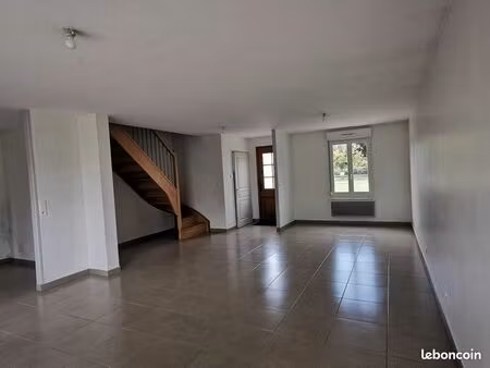 maison tres proche de beauvais