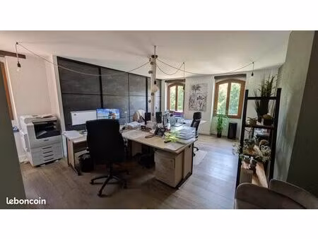 a louer 2 beaux bureaux à angoumé (40990) -site d'exception - visibilité maximale