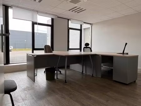 bureau équipé 30 m2