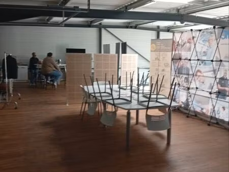 local commercial emplacement n1