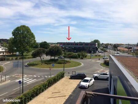 local commercial 200 m²