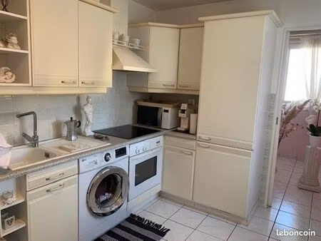 appartement 3 pièces 65 m²