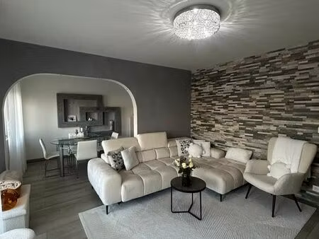 appartement lumineux très propre