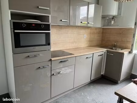 appartement . 3 pièces. 46 m2. la tronche