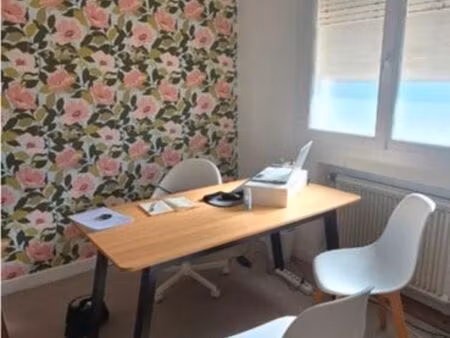 bureau profesionnel à louer