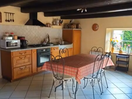 maison 90 m carre  terrasse abri