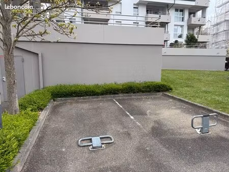 parking place de parking