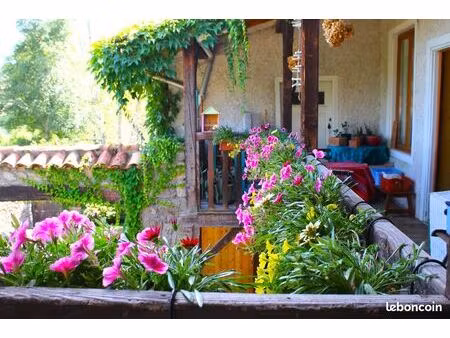 maison 8 pièces 188 m²