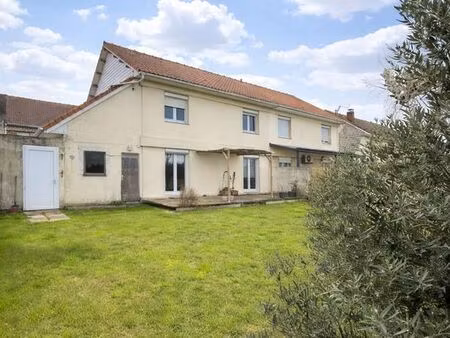 maison 4/5 chambres – garage – jardin – fort potentiel – steene