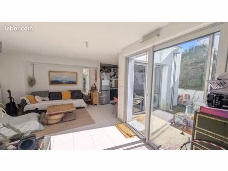 villa 4 pièces 72 m²