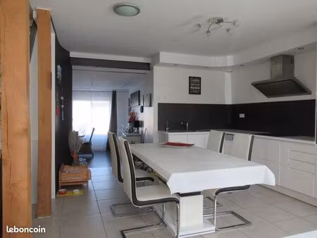 maison 5 pièces 128m² très bon état