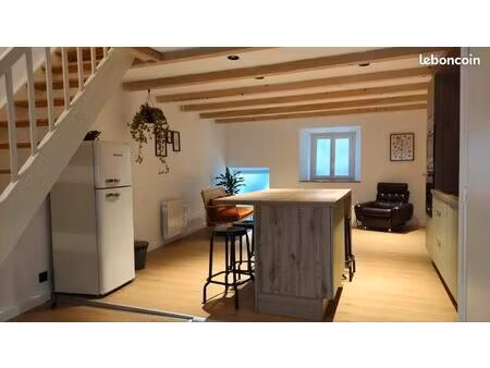 vends maison de bourg