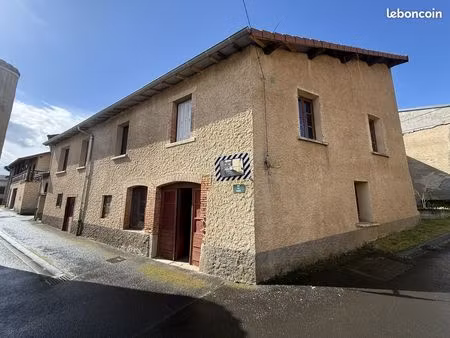 maison de village 4 pièces 139 m²