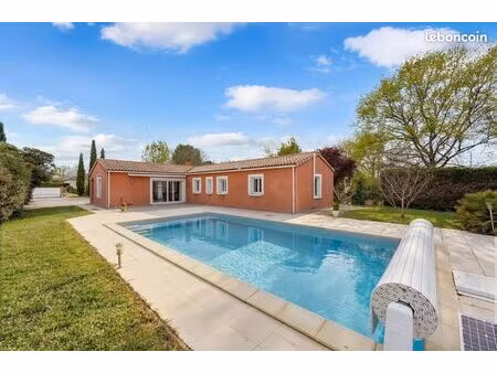 villa 5 pièces 156 m²