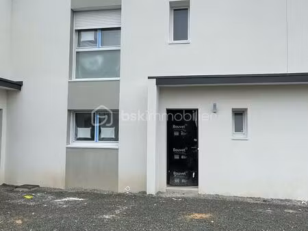 maison de 100 07 m² à les ponts-de-ce