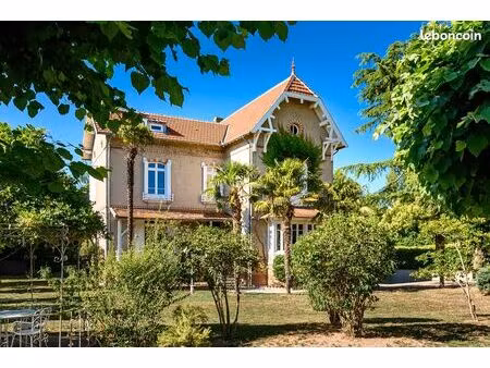 villa de caractere 45mn du coeur de toulouse
