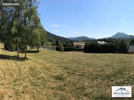 terrain 1352 m² saales