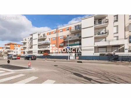 spécial investisseur – 3p de 57 94 m² avec balcon et parking intérieur. vendu loué 6 510 /