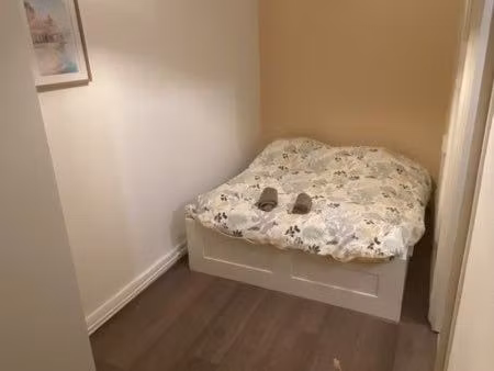 grand t2 en centre-ville  rdc et accessibilité