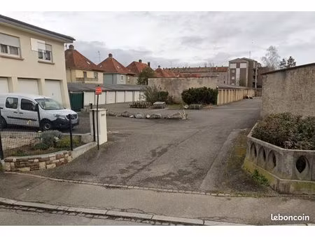 garage fermé rue vauban mulhouse 17m2