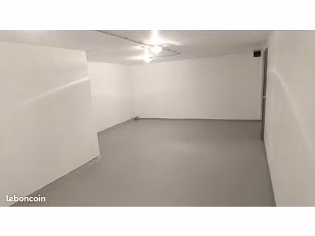 loue local 30m² à hégenheim