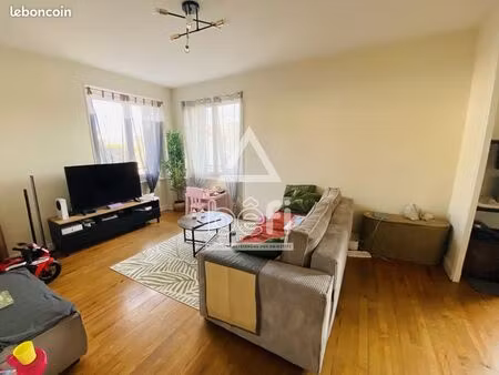 immeuble 184 m² beaumont