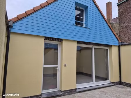 immeuble 8 pièces 160 m²