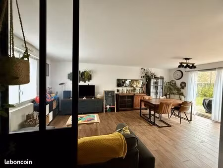 maison 5 pièces 95 m²