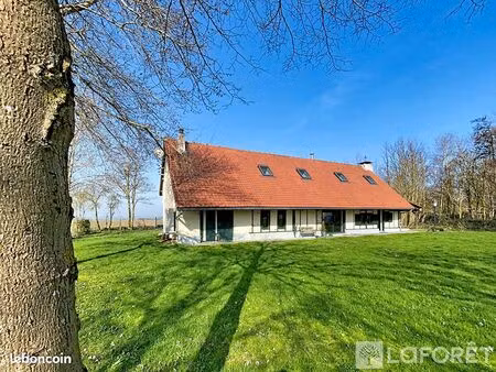 longère 6 pièces 140 m²