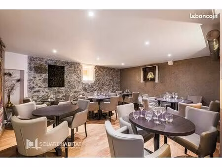 local restaurant 61 m²