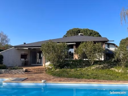 maison 199 m² montardon