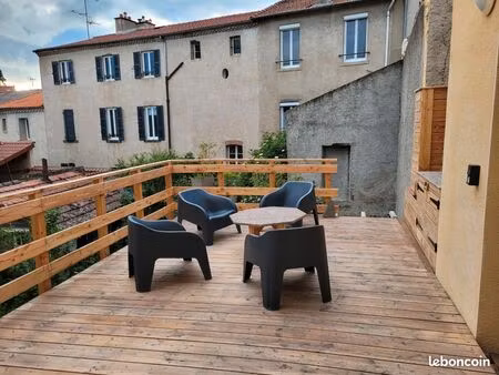 maison 180 m² – 6 chambres – 2 garages – terrasse bois – dépendance