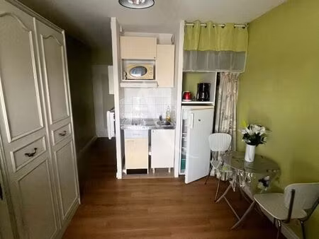 studio 1 pièce 16 m²