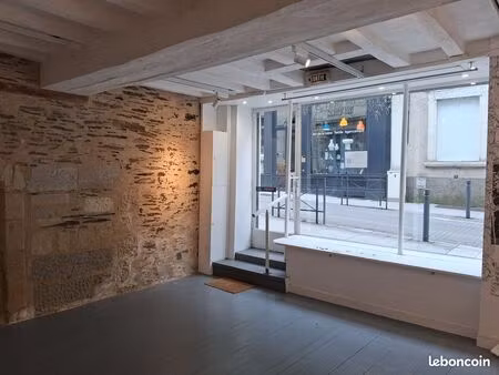 location d'un local commercial angers centre ville