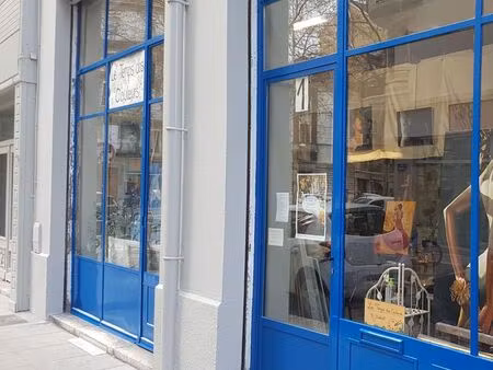 murs local commercial 70 m2 - grenoble centre