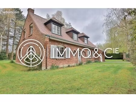 maison 5 pièces 160 m²