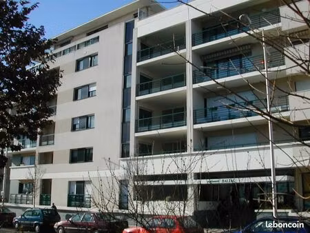 appartement 2 pièces 47 m²