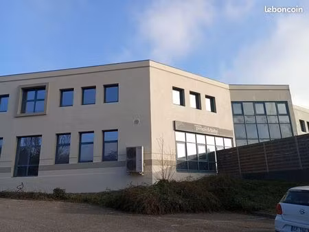 bureaux 220 m² st quentin fallavier