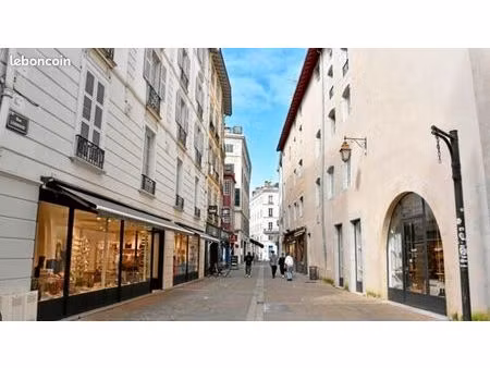 fonds de commerce studio de photographie