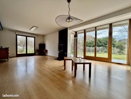 maison 4 pièces 130 m²