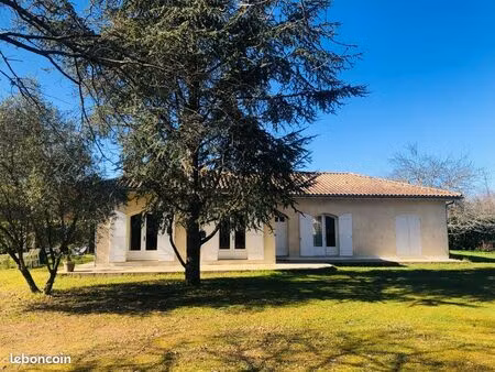 maison au calme avec grand terrain