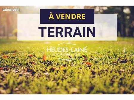 terrain 1 038 m² reffuveille