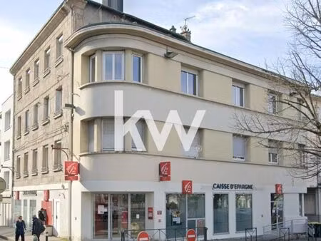 immeuble 300 m² le chambon feugerolles
