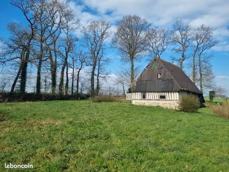 vends bâtisse 100m² au sol à réhabiliter en habitation sur terrain plat 2900m² dans clos m