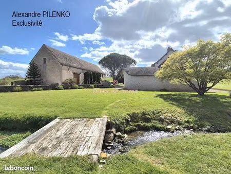 maison 10 pièces 263 m²
