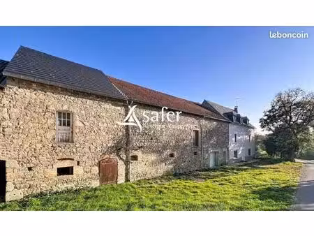 propriété 5 pièces 212 m²