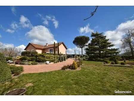 maison 4 pièces 115 m²